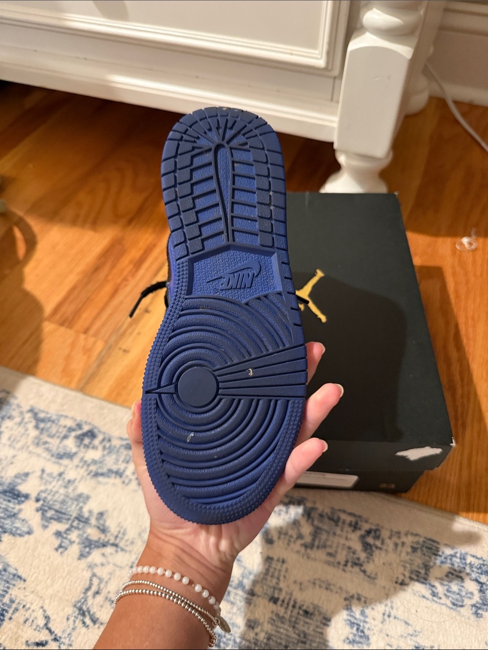 Jordan Air Jordan 1 Mid (GS) Black and Royal Blue Box Label - Picture 5 of 5